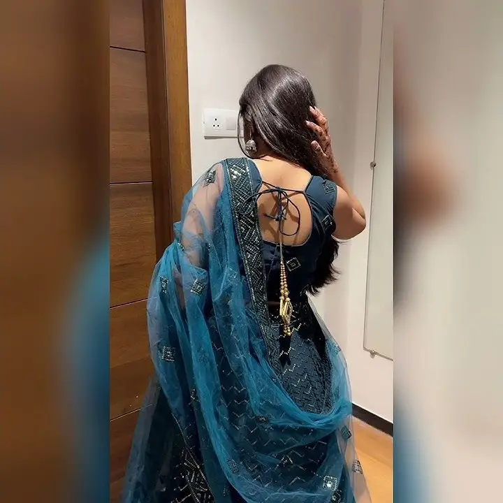 Guddi — college girl escort in Colaba, Zirakpur