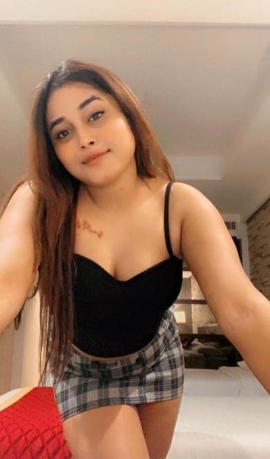 Akriti — south indian escort in Bandra, Zirakpur