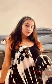 Fiza - Petite Escorts Zirakpur
